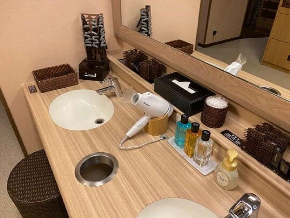 Dormy Premium Hakata Canal Mae 酒店 福冈