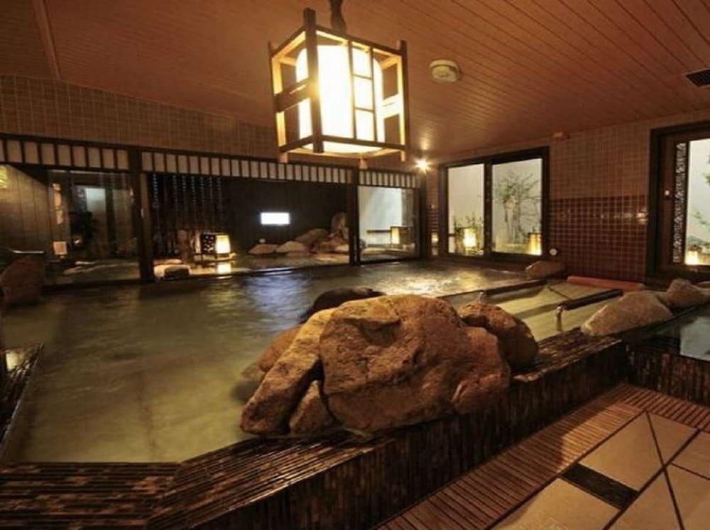Dormy Premium Hakata Canal Mae 酒店 3*